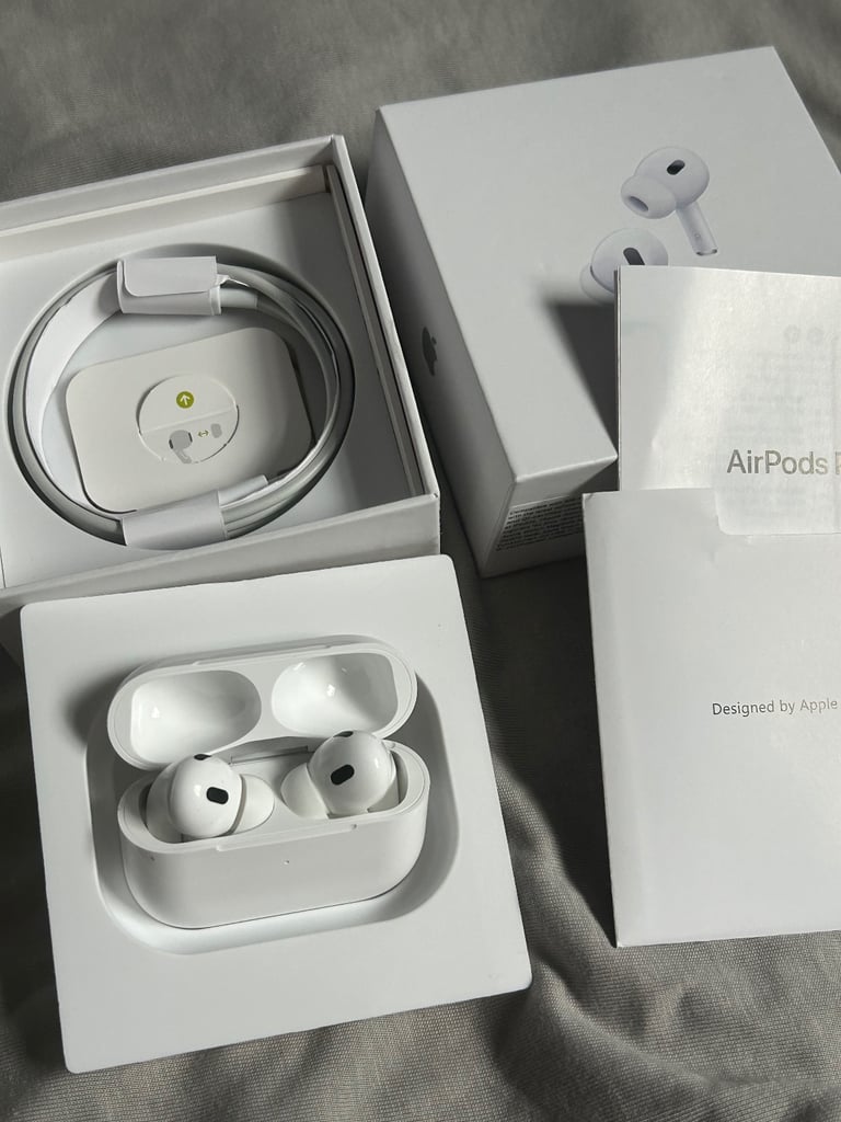 Apple AirPods 2nd Generation  