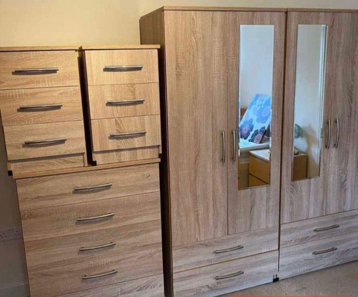 High Gloss Modern & Sliding Wardrobes in All sizes and colors 