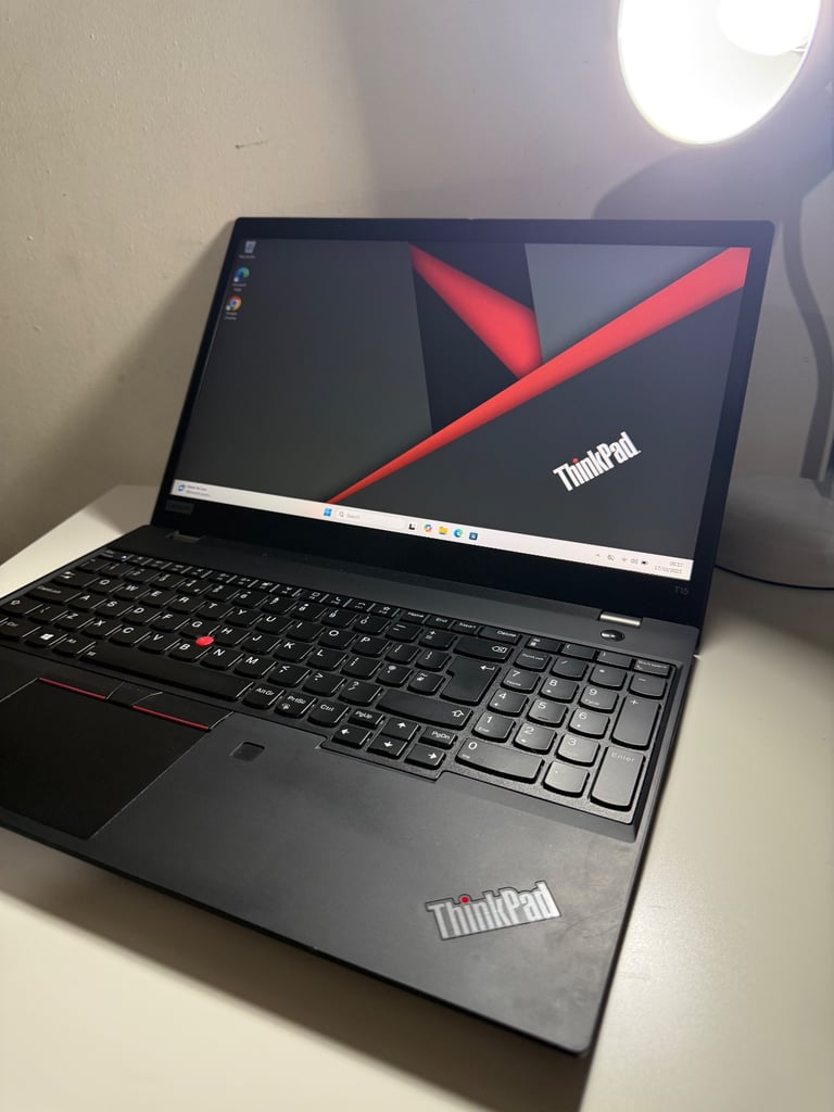 Lenovo Thinkpad T15 Intel i7 1185G7 4.8ghz,32gb ram,1TB Nvme,Nvidia Mx450 2Gb GPU Windows 11 Pro