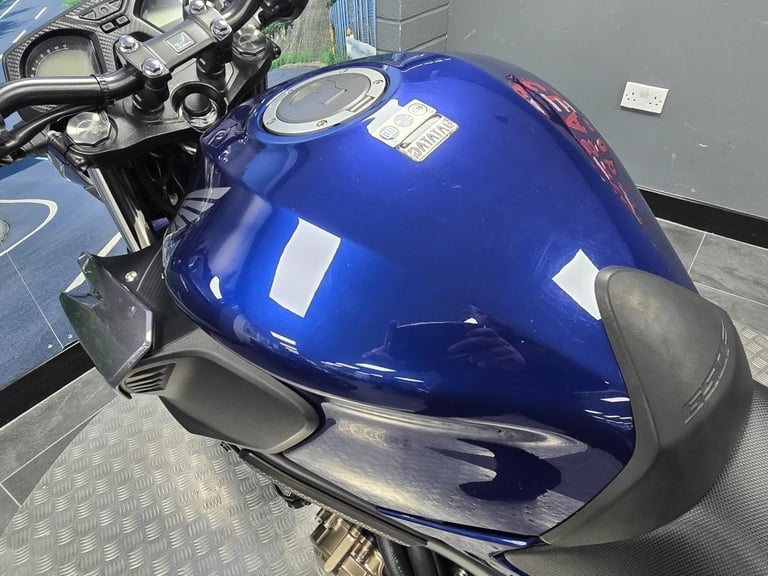 HONDA CB650F