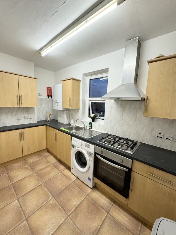 💫 Cozy Room Turnpike Lane, London N8 - Available now ‼️📍