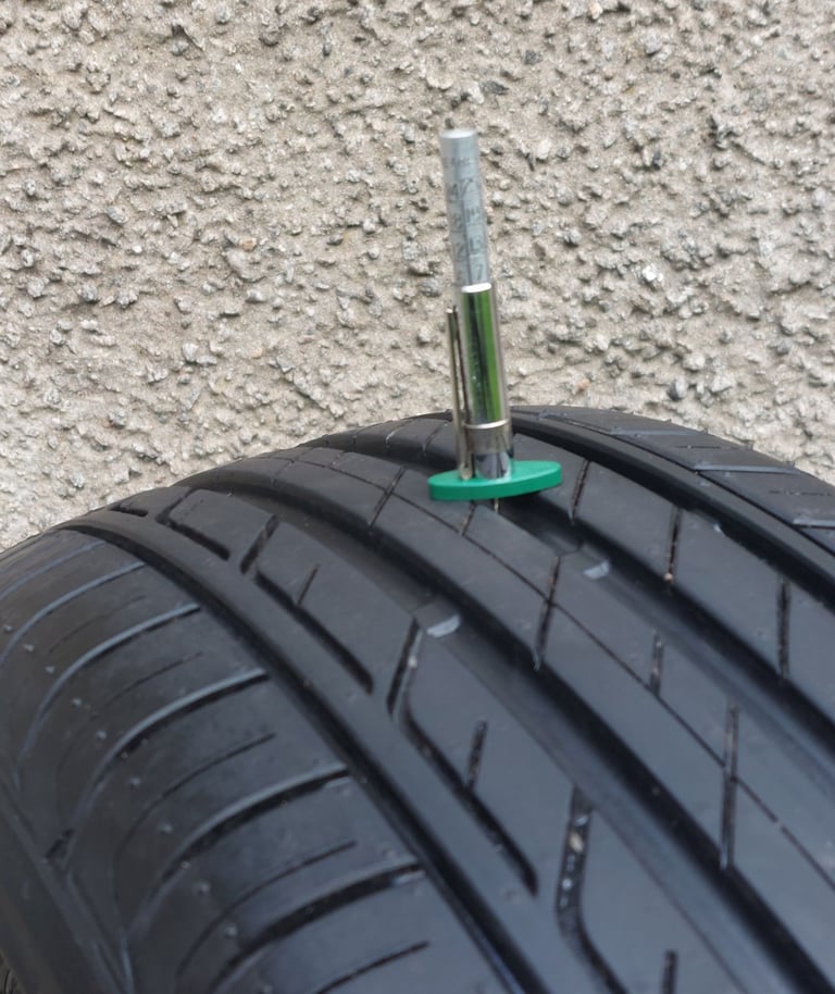 1 Bridgestone Turanza T001 205/65/16 95W Nearly New Tyre with 7mm Tread (£196 New)