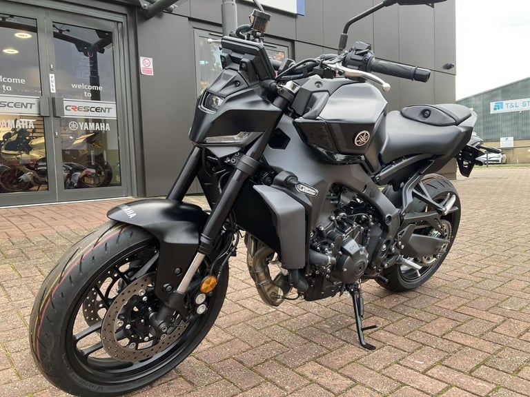 YAMAHA MT-09 - TECH BLACK - BRAND NEW - IN STOCK AT CRESCENT YAMAHA!