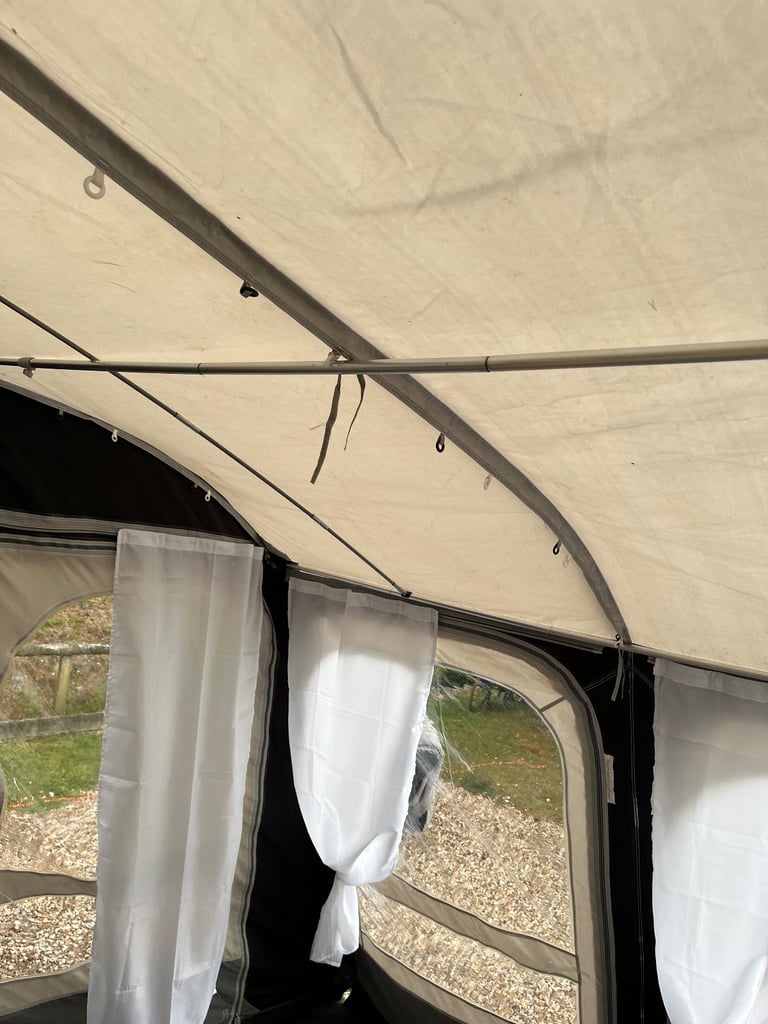 Kampa 260 Awning 