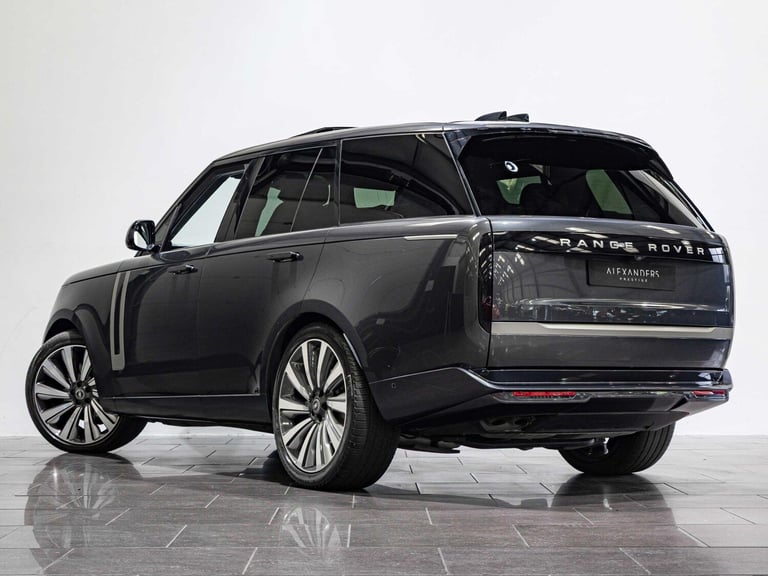 2024 Land Rover Range Rover 3.0 D300 MHEV HSE Auto 4WD Euro 6 (s/s) 5dr ESTATE Diesel Automatic