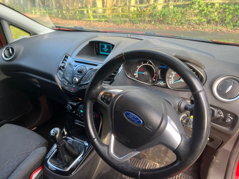 FORD FIESTA 1.0 T EcoBoost Zetec S Red Manual Petrol 2013