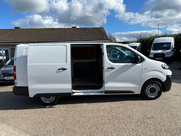 2020 Citroen Dispatch 1200 1.5 BlueHDi 100 Van Enterprise PANEL VAN Diesel Manual