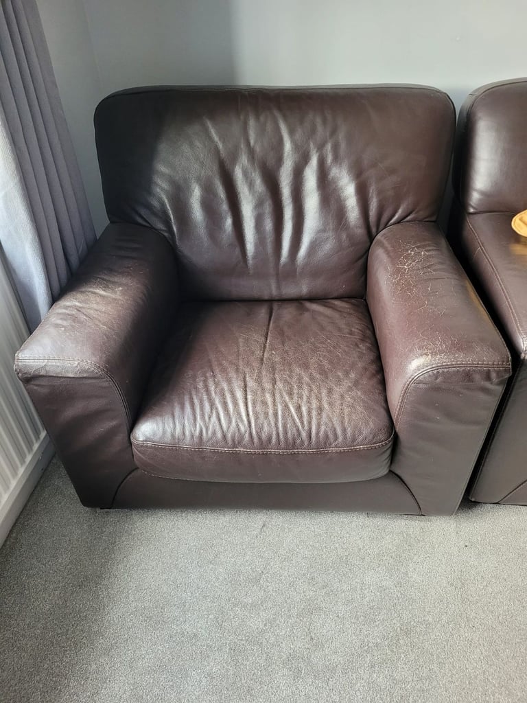 FREE!!! Faux leather chair