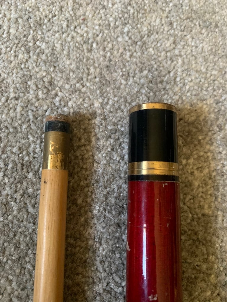 BCE Pool Cue Good Condition 2 Piece With Case 