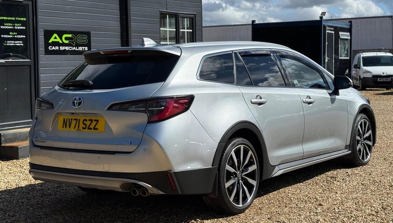 TOYOTA COROLLA 2.0 VVT-h Trek Touring Sports CVT Euro 6 (s/s) 5dr 2022