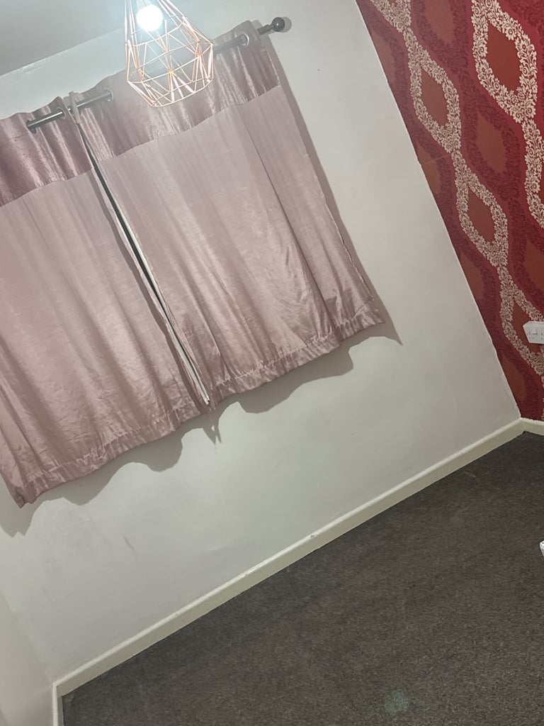 Room to rent 