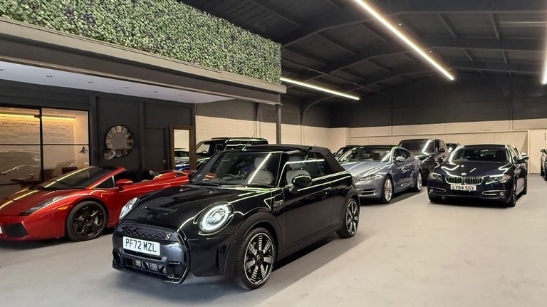 MINI CONVERTIBLE 2.0 Convertible Cooper S Exclusive 2022