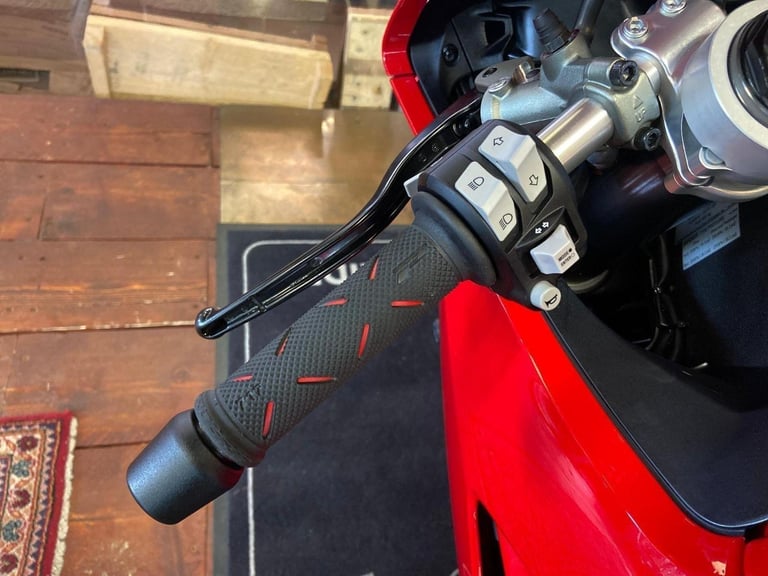 2021 Ducati Panigale V2 955 Euro 5