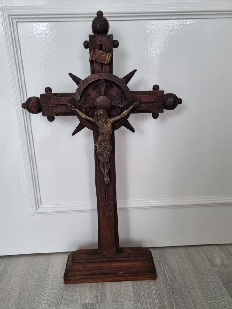 Antique crucifix 52cm 