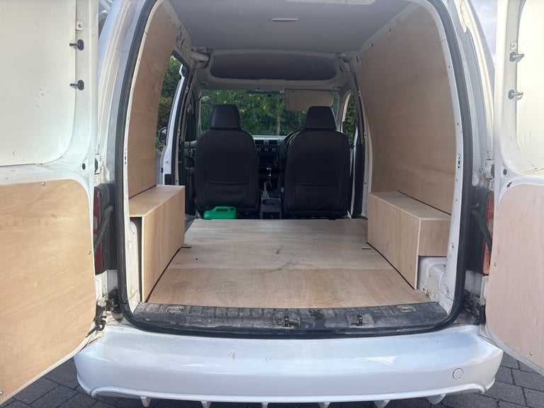 VOLKSWAGEN CADDY 2.0 TDI BKD Engine 2013