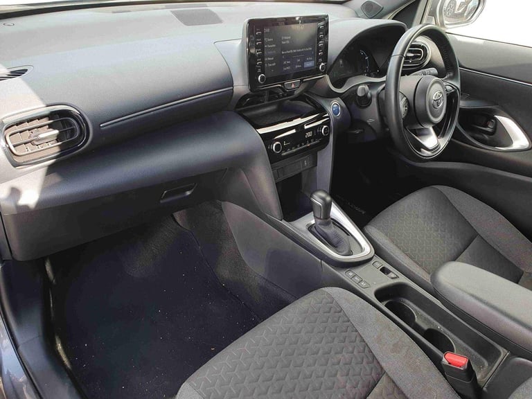 2022 Toyota Yaris Cross 1.5 Hybrid Design 5dr CVT Estate Hybrid Automatic