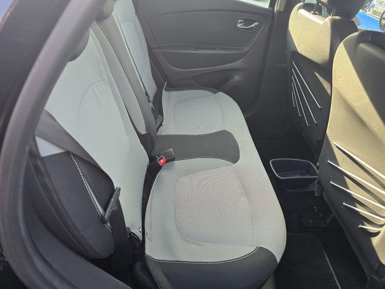 2013 Renault Captur 0.9 TCe ENERGY Dynamique MediaNav Euro 5 (s/s) 5dr HATCHBACK Petrol Manual