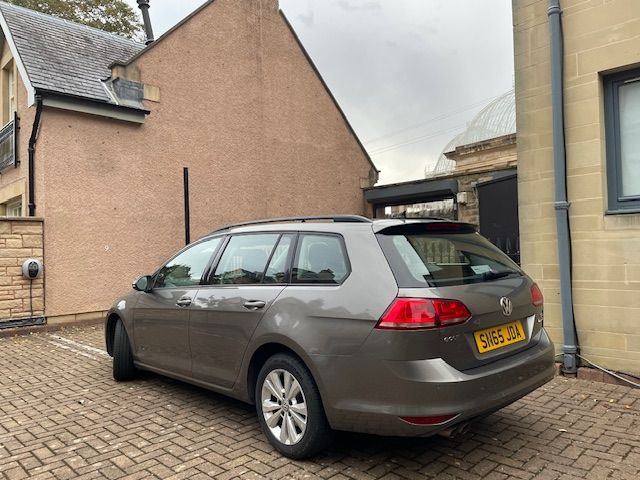 Volkswagen, GOLF, Estate, 2015, Semi-Auto, 1395 (cc), 5 doors