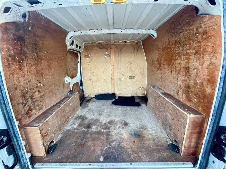 2013 Ford Transit Connect Low Roof Van TDCi 90ps PANEL VAN Diesel Manual