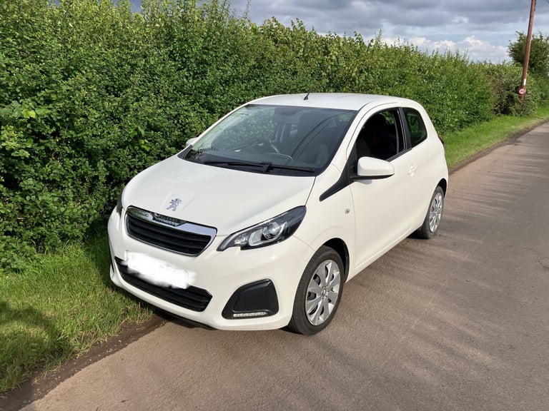 Peugeot, 108, Hatchback, 2015, Manual, 998 (cc), 3 doors