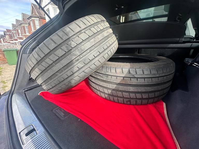 image for Audi Q7 tyres