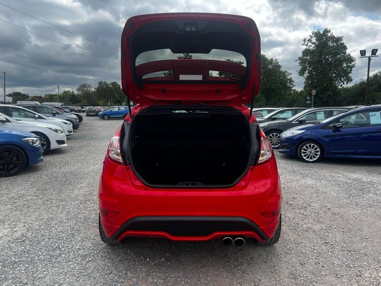 2017 Ford Fiesta 1.6T EcoBoost ST-3 Hatchback 3dr Petrol Manual Euro 6 (182 ps) HATCHBACK Petrol ...