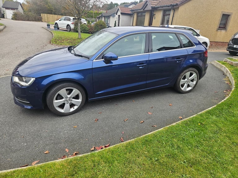 Audi, A3, Hatchback, 2015, Manual, 1598 (cc), 5 doors