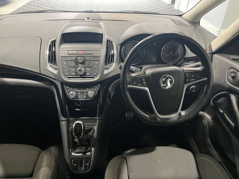 2014 Vauxhall Zafira Tourer 2.0 CDTi SRi MPV 5dr Diesel Manual Euro 5 (130 ps) MPV Diesel Manual