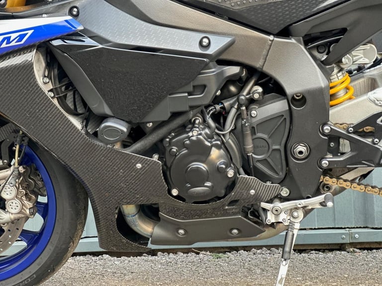 Stunning Low Mileage 2020/20 Yamaha R1M Motorcycle