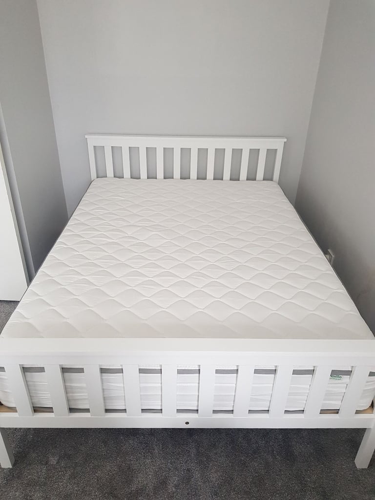 image for Wayfair white wooden double bed 
