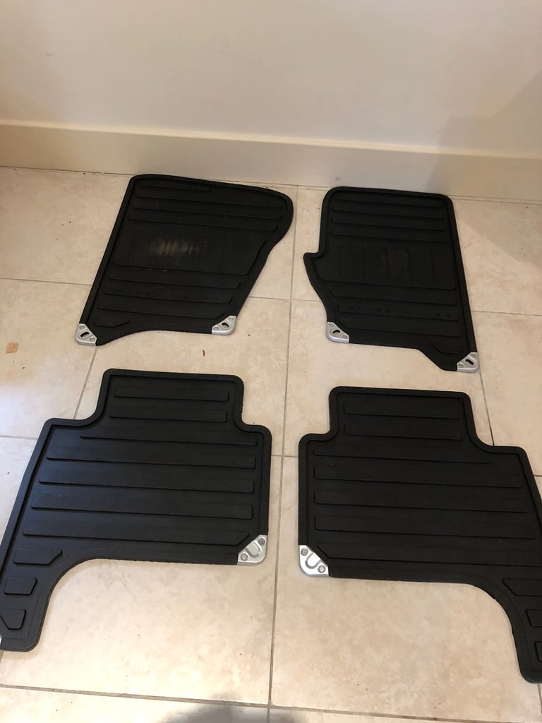 Genuine Range Rover Sport Rubber Floor Mats – Full Set (Front & Rear)