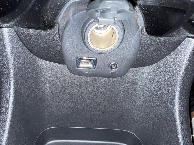 2015 Toyota AYGO 1.0 VVT-i x-pression Euro 5 3dr Euro 5 HATCHBACK Petrol Manual