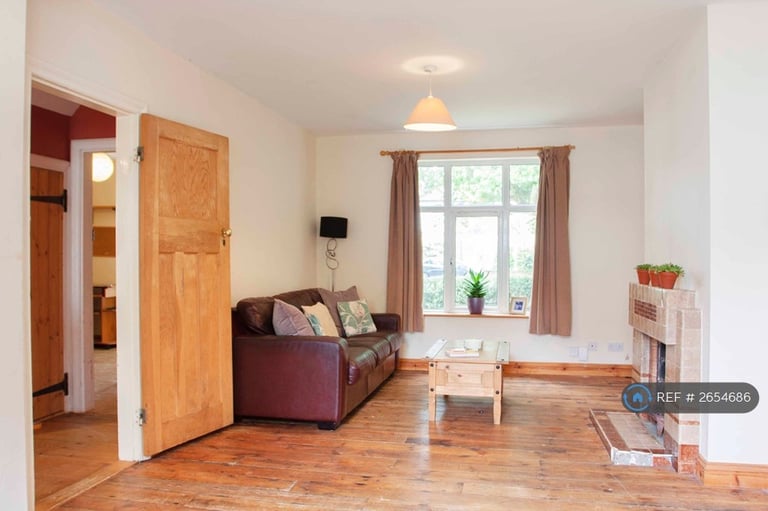 7 bedroom house in Earlham Road, Norwich, NR4 (7 bed) (#2654686)