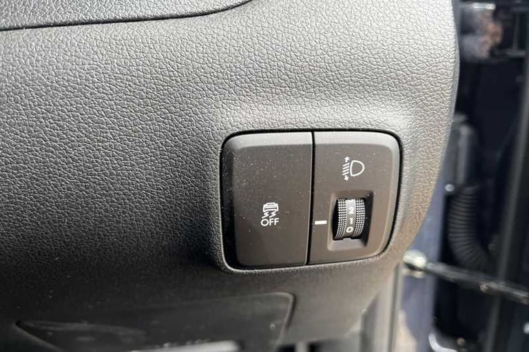 2024 Hyundai i10 1.2 Premium Hatchback 5dr Petrol Auto Euro 6 (s/s) (79 ps) Hatchback Petrol Auto...