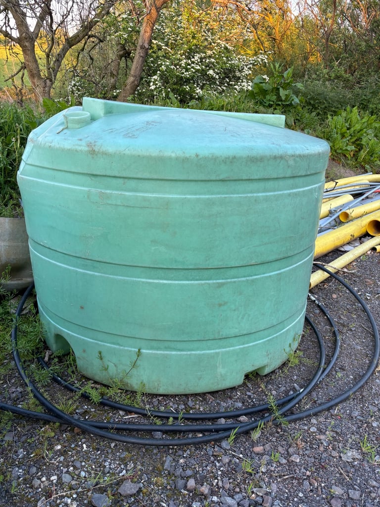 Large oil or water tank 
