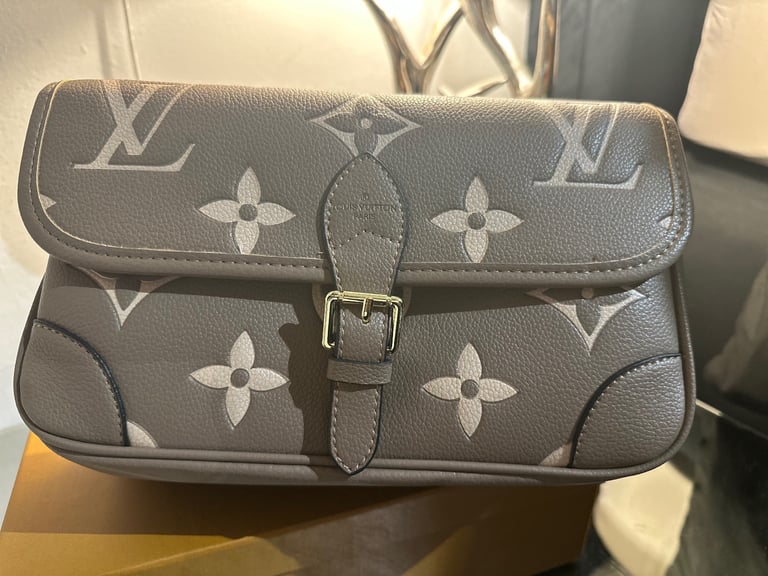 image for Luxury Hand bags for sale 