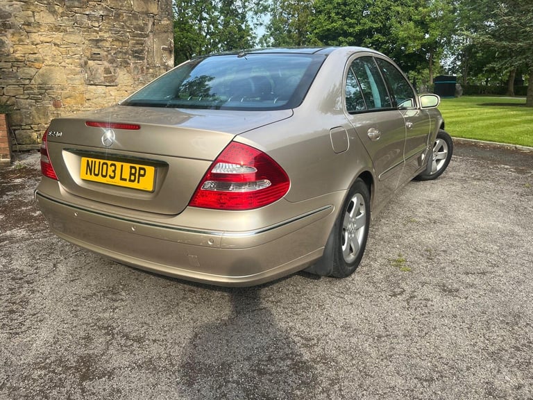2003 Mercedes-Benz E-Class 2.6 E240 Avantgarde 4dr SALOON Petrol Automatic