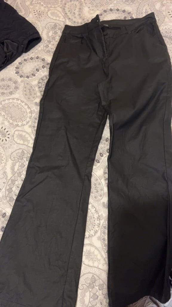 image for Women’s clothes bundle 