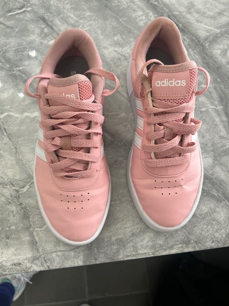 Adidas trainers size 6 