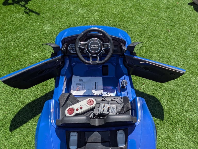 Audi R8 Ride Along Electric Car