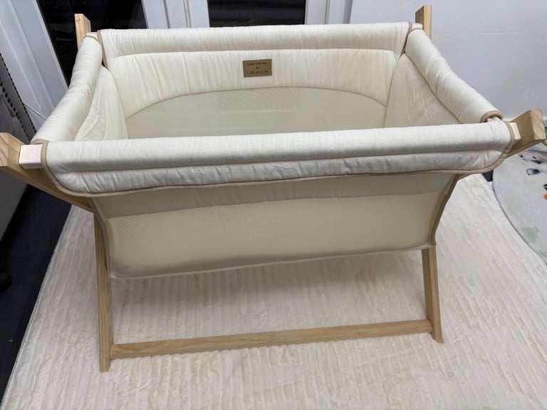 Folding Clair De Lune Organic Cream Crib