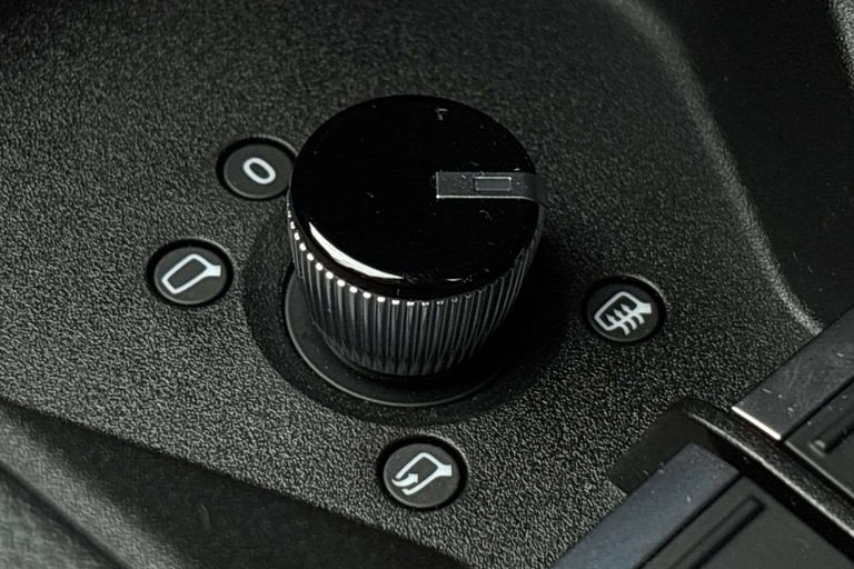 2025 Audi Q4 e-tron 250kW 55 Quattro 82kWh Sport 5dr Auto [Leather] SUV Electric Automatic