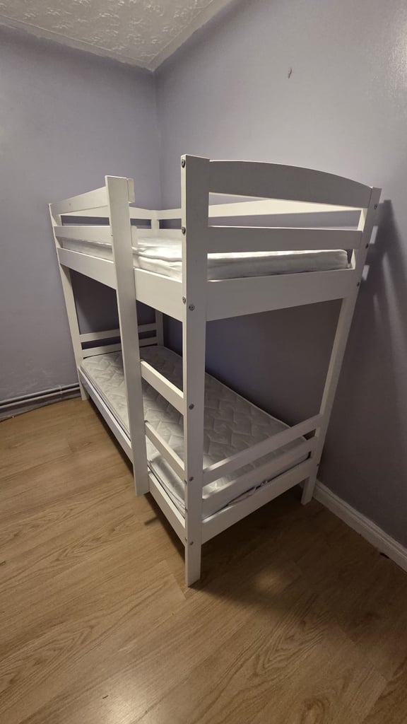 Bunk beds 