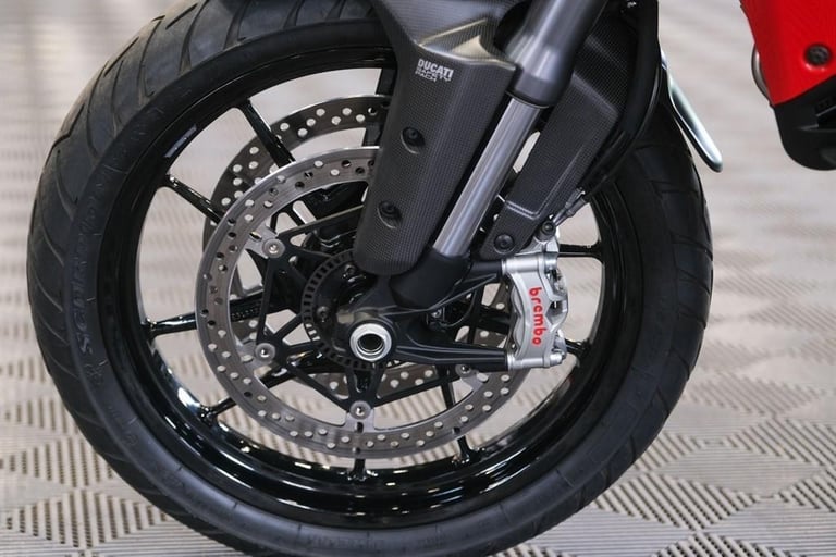 Ducati Multistrada V4 S Sport Includes Panniers