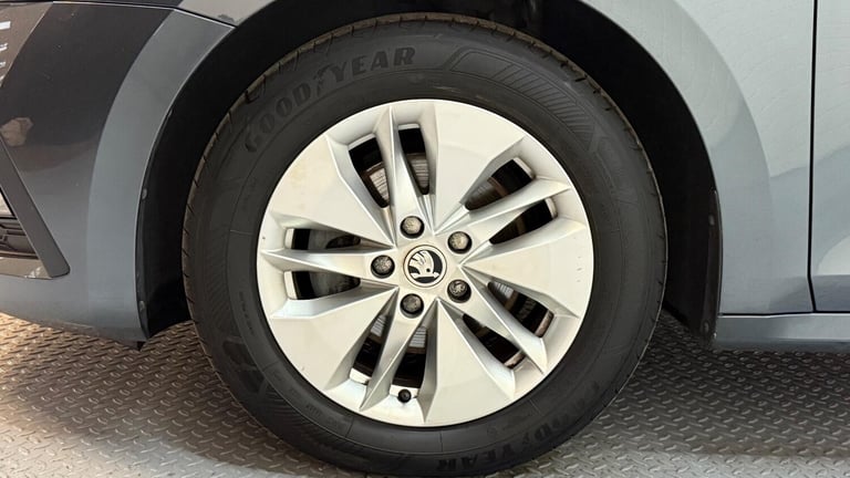  Skoda Octavia 1.0 TSI SE Technology Euro 6 (s/s) 5dr Petrol Manual