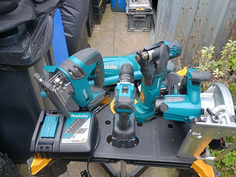 image for MAKITA 18v CORDLESS BRUSHLESS TOOL SET - ONLY £500 CASH - NO OFFERS
