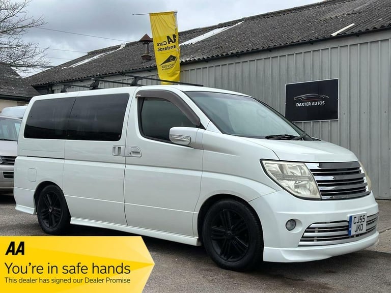  Nissan Elgrand Automatic