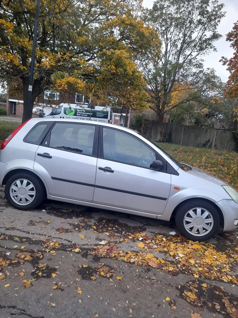 image for  Ford fiesta 1.6 automatic 