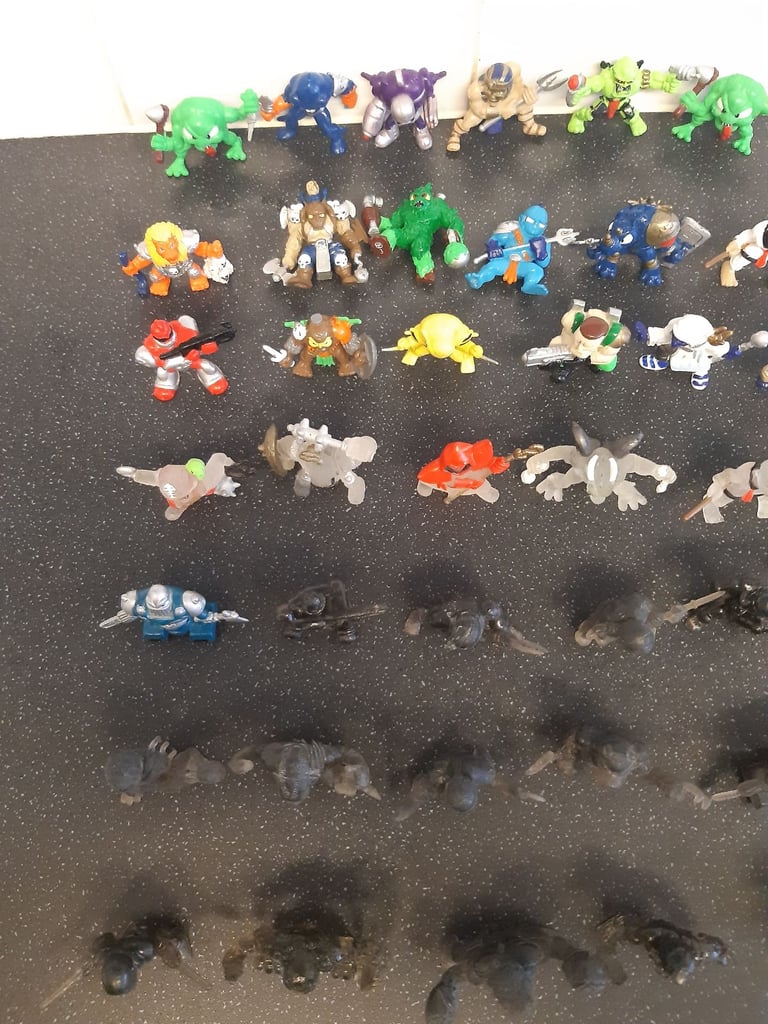Fistful Of Power figures 