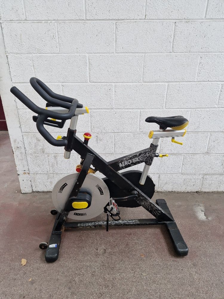 Spin bike for sale bristol sale